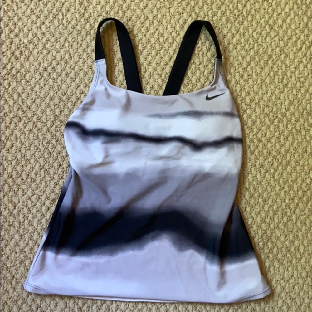 Nike tank with built in bra